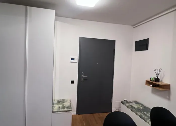 Homeland Super View Apartment